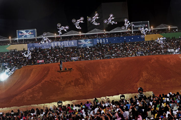 RED BULL X FIGHTERS BR_MADD_JM_3005