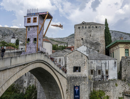 Danas veliko finale Red Bull Cliff Divinga u Mostaru