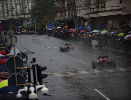 Red Bull Show Run zapalio grad: Ulicama prestonice vozila se čak dva bolida Formule 1